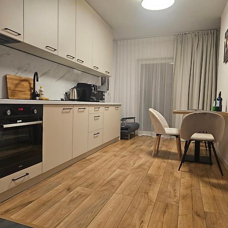 City Sense New Apartments - Main Station And City Center ヴロツワフ エクステリア 写真