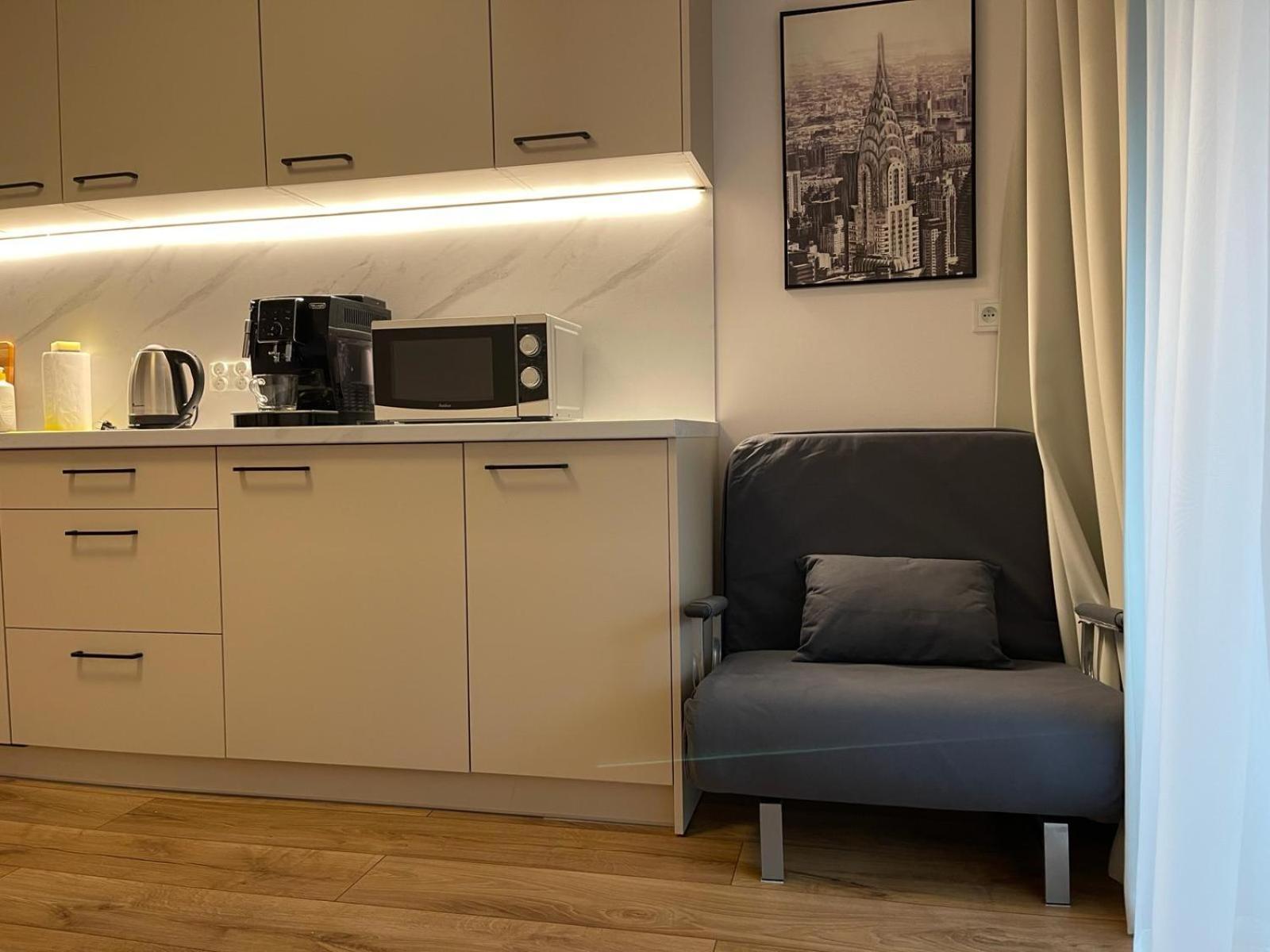 City Sense New Apartments - Main Station And City Center ヴロツワフ エクステリア 写真