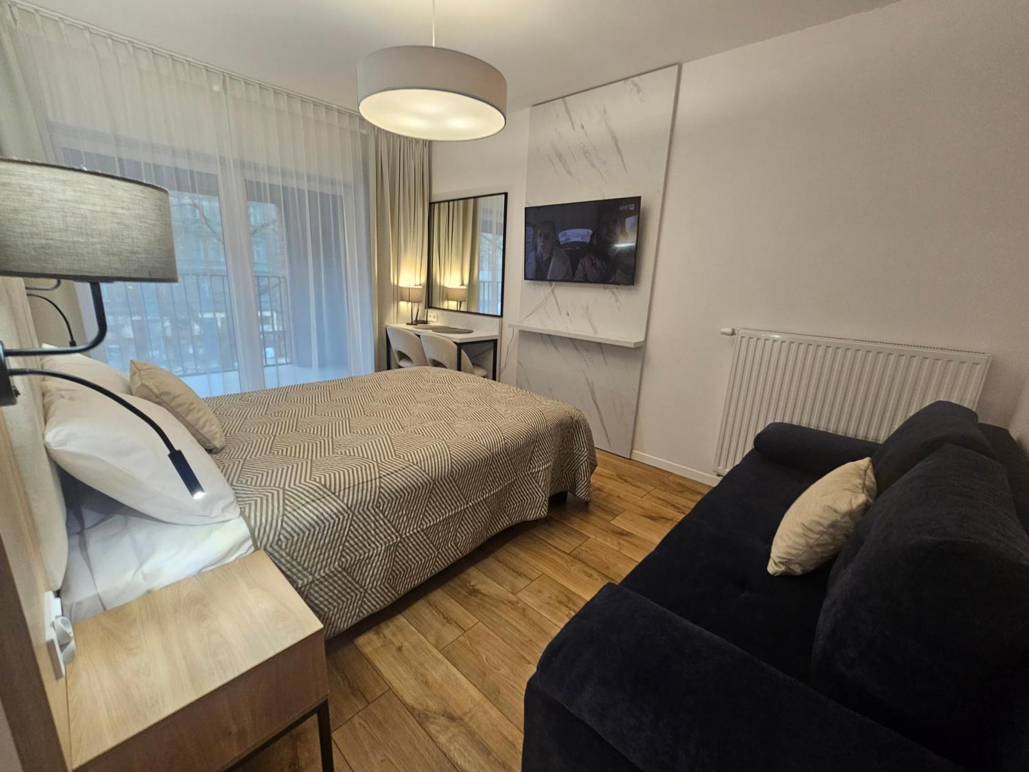 City Sense New Apartments - Main Station And City Center ヴロツワフ エクステリア 写真