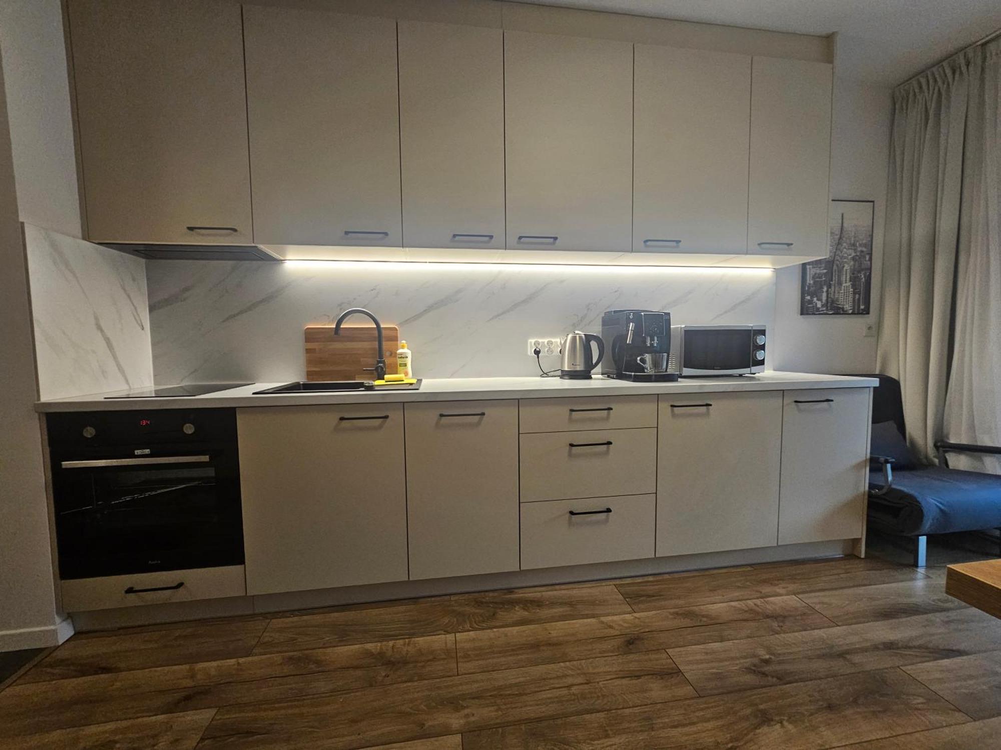City Sense New Apartments - Main Station And City Center ヴロツワフ エクステリア 写真