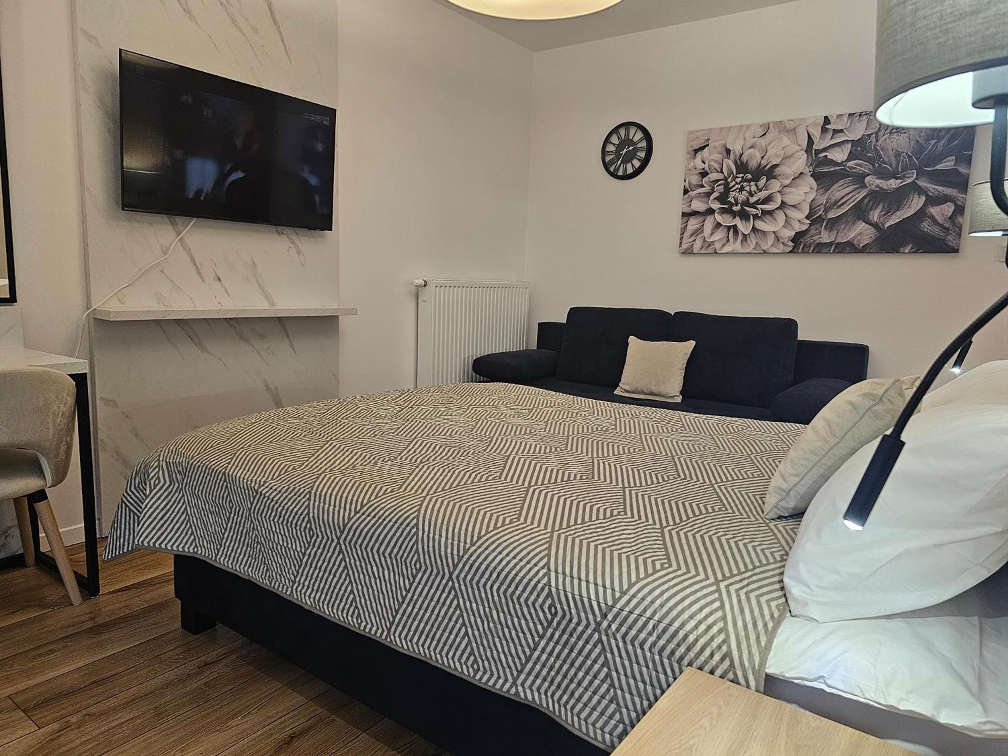 City Sense New Apartments - Main Station And City Center ヴロツワフ エクステリア 写真