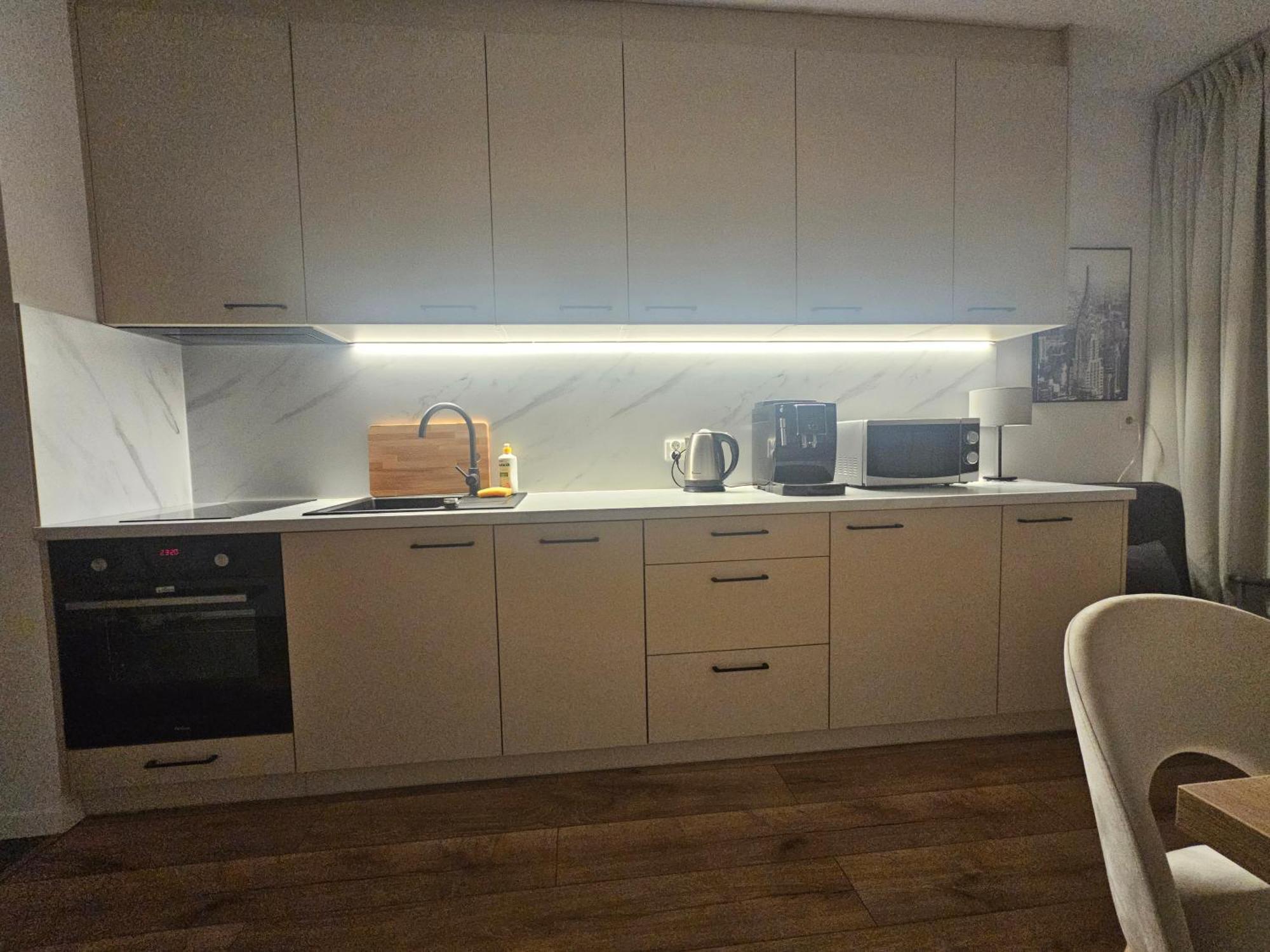 City Sense New Apartments - Main Station And City Center ヴロツワフ エクステリア 写真