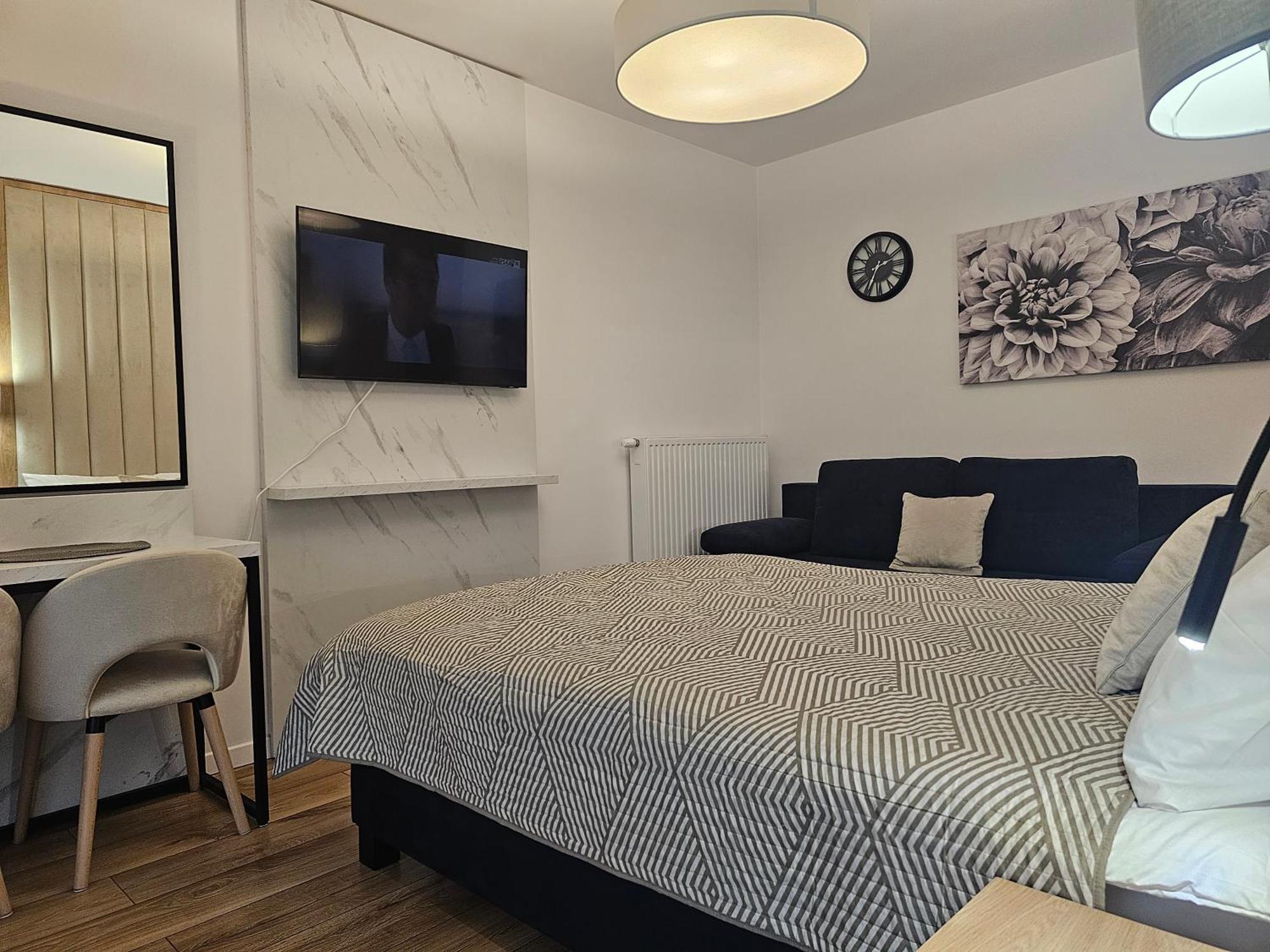 City Sense New Apartments - Main Station And City Center ヴロツワフ エクステリア 写真
