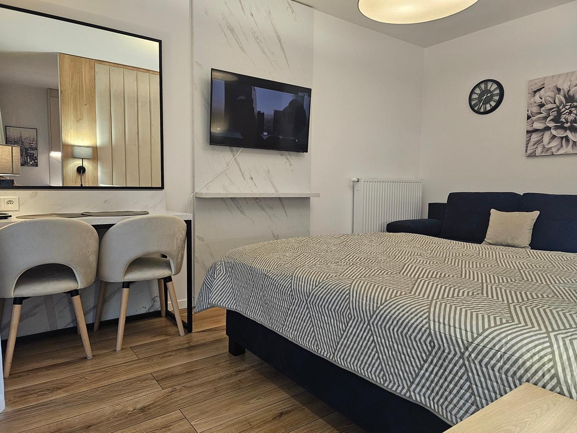 City Sense New Apartments - Main Station And City Center ヴロツワフ エクステリア 写真