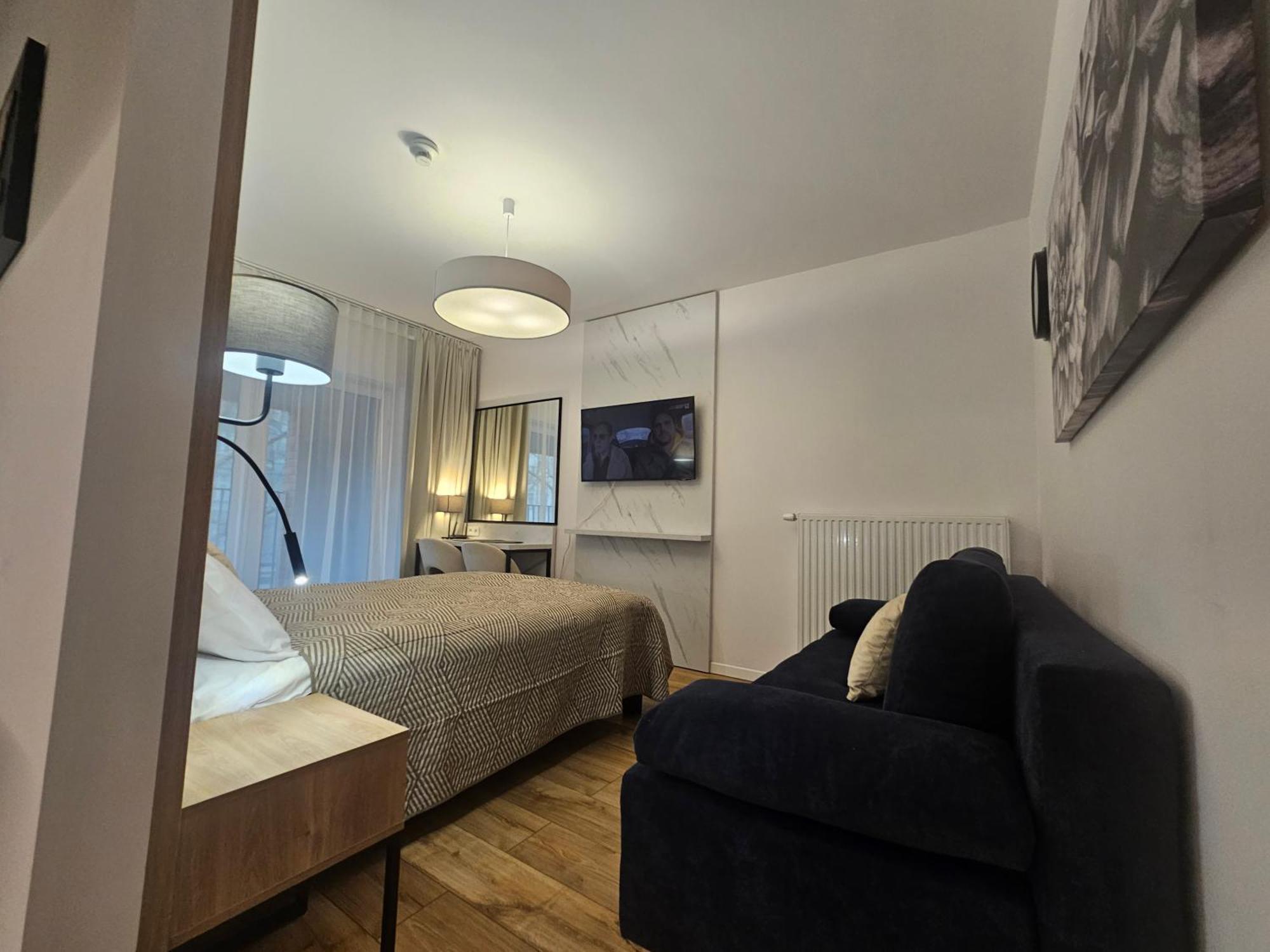 City Sense New Apartments - Main Station And City Center ヴロツワフ エクステリア 写真