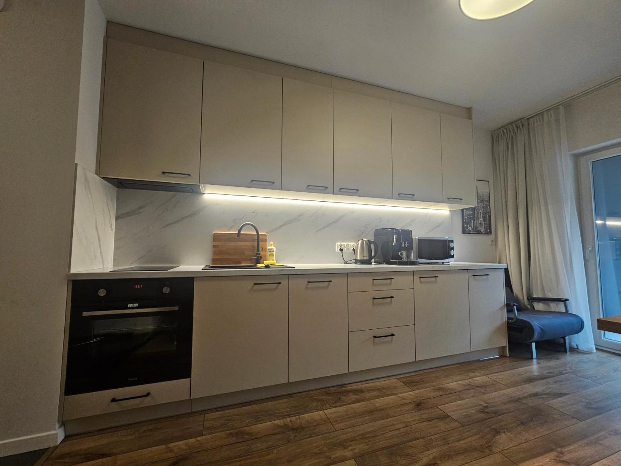 City Sense New Apartments - Main Station And City Center ヴロツワフ エクステリア 写真