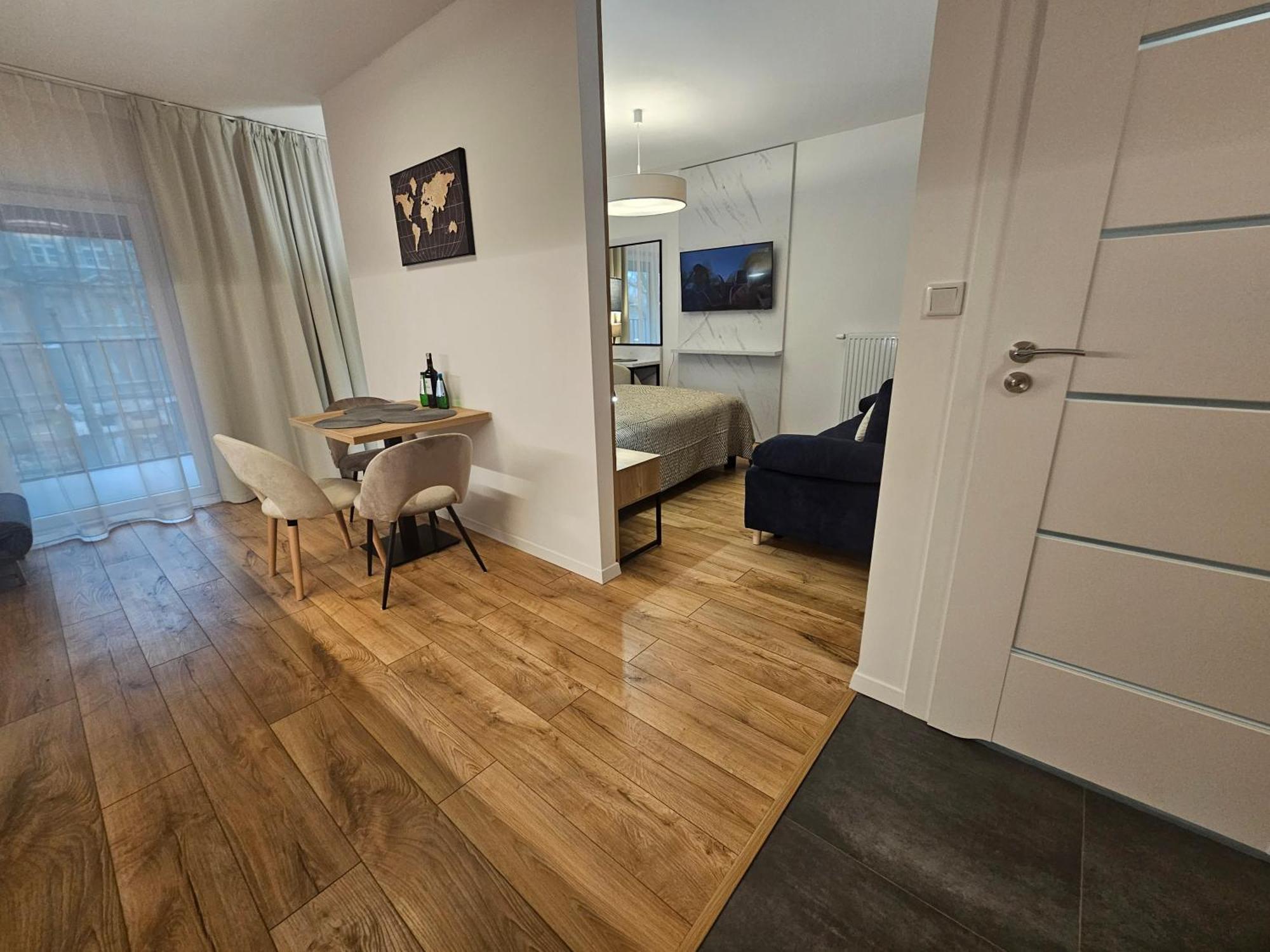City Sense New Apartments - Main Station And City Center ヴロツワフ エクステリア 写真