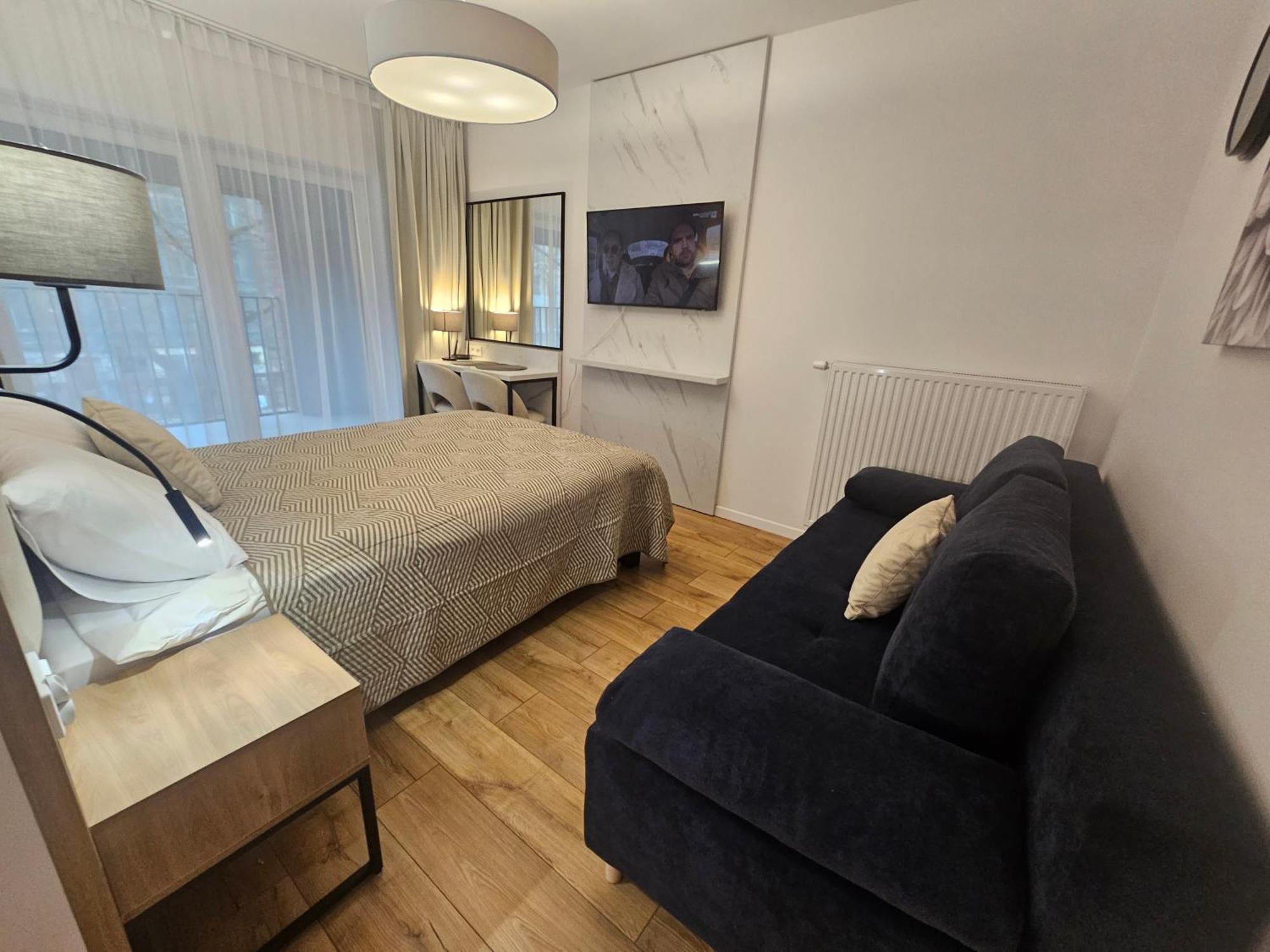 City Sense New Apartments - Main Station And City Center ヴロツワフ エクステリア 写真