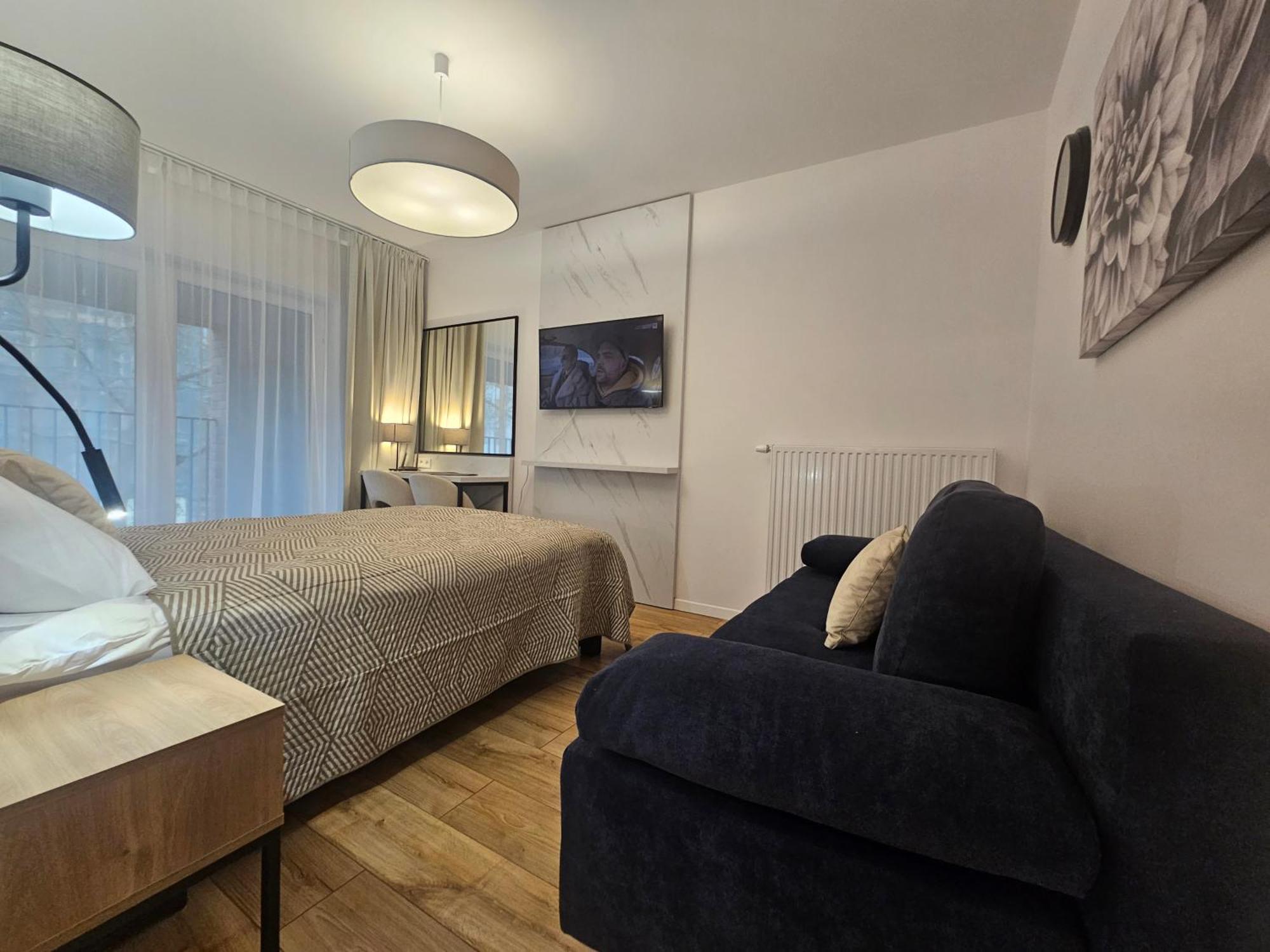 City Sense New Apartments - Main Station And City Center ヴロツワフ エクステリア 写真