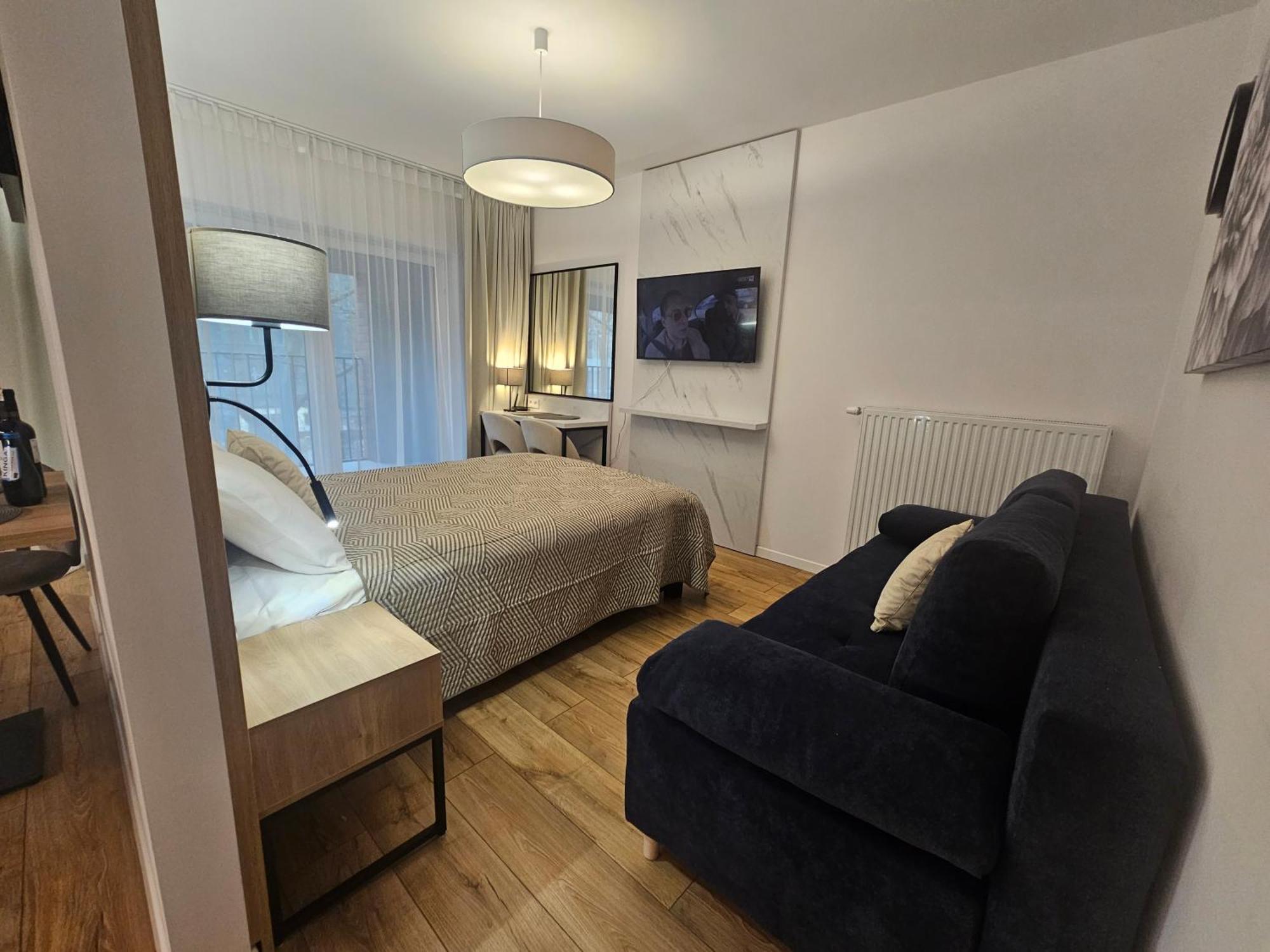 City Sense New Apartments - Main Station And City Center ヴロツワフ エクステリア 写真