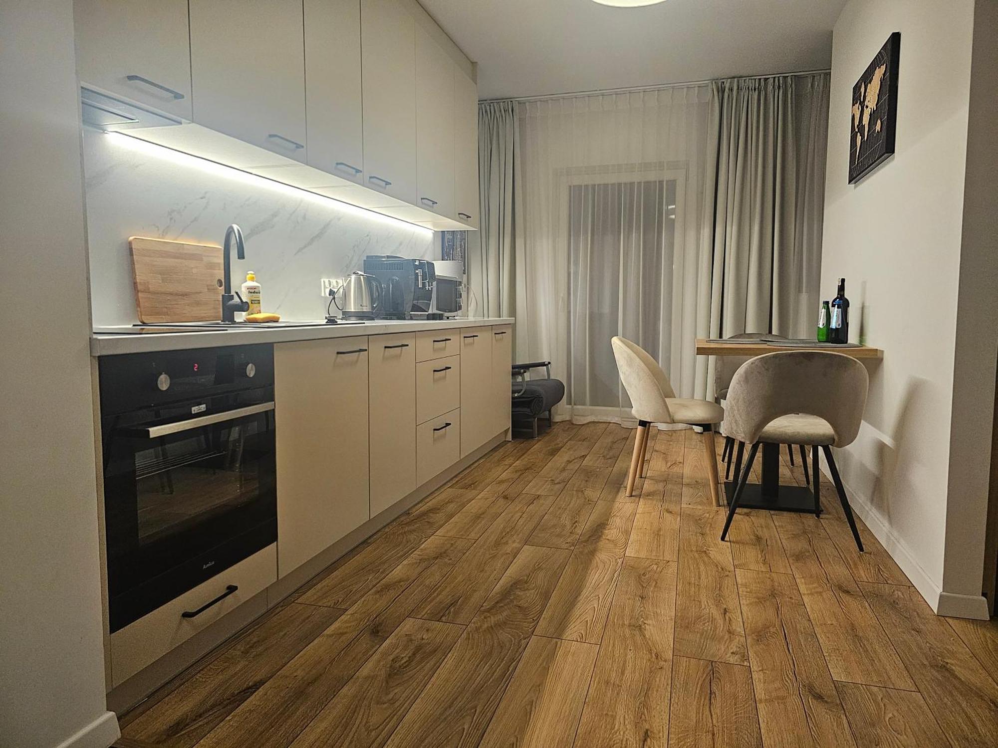 City Sense New Apartments - Main Station And City Center ヴロツワフ エクステリア 写真